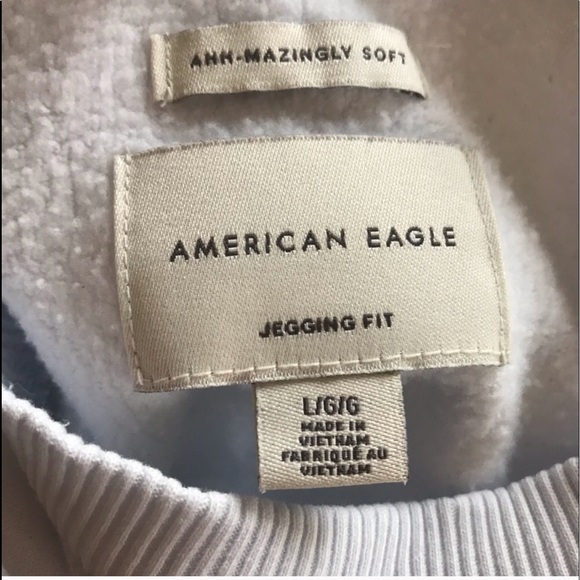 American Eagle ahh-mazingly soft crewneck - Picture 2 of 5